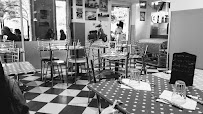 Atmosphère du Restaurant Pizzeria l'ITALIANO à Méjannes-le-Clap - n°4