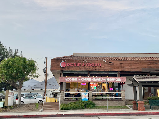 Donut Shop «AM Donut & Yogurt», reviews and photos, 305 Huntington Dr, Monrovia, CA 91016, USA
