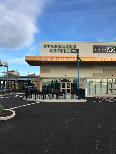 Coffee Shop «Starbucks», reviews and photos, 255 E Main St Bldg 1, Suite 1, Bridgeport, CT 06608, USA
