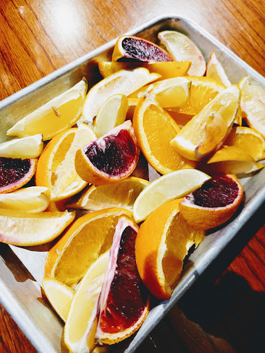 Barbecue Restaurant «Bradford BBQ Restaurant, Taproom, & Growler Bar», reviews and photos, 2220 Nicholasville Rd #101, Lexington, KY 40503, USA