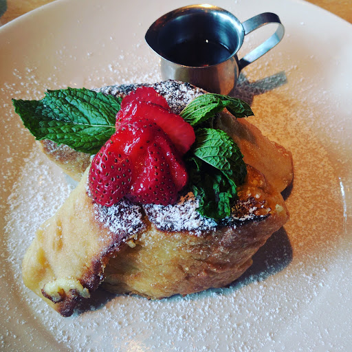 Restaurant «The Cheesecake Factory», reviews and photos, 401 Bellevue Way NE, Bellevue, WA 98004, USA