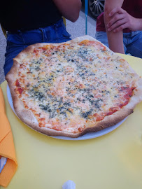 Plats et boissons du Restaurant Pizza Mr'A ( Chez Helene ) à Boulogne-sur-Gesse - n°10