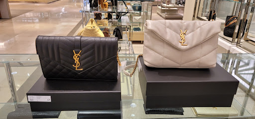 Clothing Store «Neiman Marcus», reviews and photos, 1200 Morris Turnpike, Short Hills, NJ 07078, USA