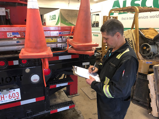 Get' R Done Heavy Truck Repair Ltd. - Réparation de camion à Edmonton (AB) | AutoDir