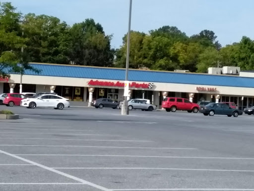 Shopping Mall «Manor Shopping Center», reviews and photos, 1234 Millersville Pike, Lancaster, PA 17603, USA