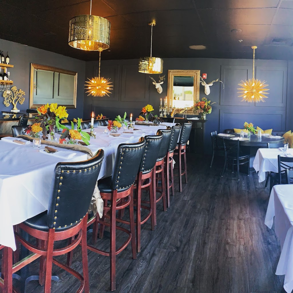 Carnivore & The Queen 60515