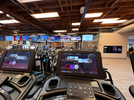 Gym «Equinox Palo Alto», reviews and photos, 440 Portage Ave, Palo Alto, CA 94306, USA