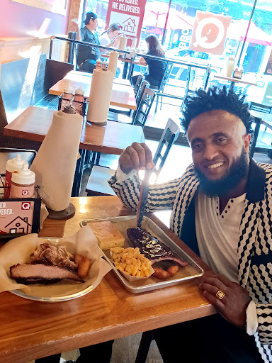 Barbecue Restaurant «Q-BBQ», reviews and photos, 124 N Marion St, Oak Park, IL 60301, USA