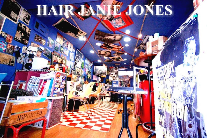 HAIR JANIE JONES