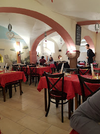 Atmosphère du Le Colisée Restaurant et Distri'Traiteurs à Bollwiller - n°5