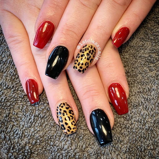 1st Class Nails and Beauty