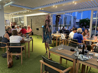 Atmosphère du Bistro Verde - Café Restaurant & Traiteur Golfe Juan à Vallauris - n°10