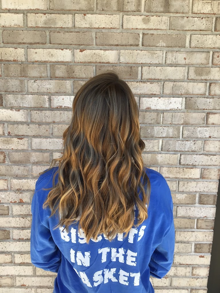 Stefanie Oster Hair 63303
