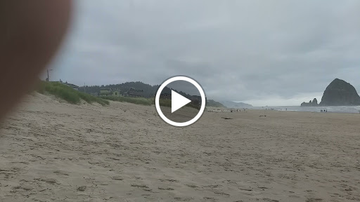 Grocery Store «Theresa Family Market», reviews and photos, 1170 S Hemlock St, Cannon Beach, OR 97110, USA