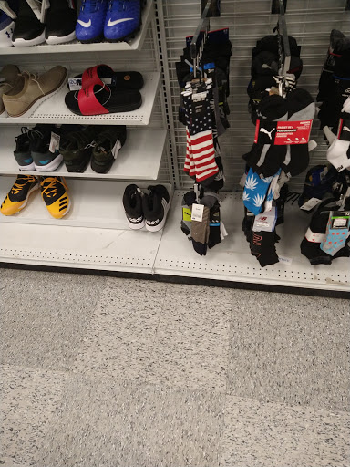 Department Store «Marshalls», reviews and photos, 2735 E Bidwell St, Folsom, CA 95630, USA