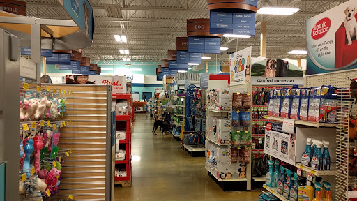 Pet Supply Store «PetSmart», reviews and photos, 1929 Scenic Hwy N, Snellville, GA 30078, USA