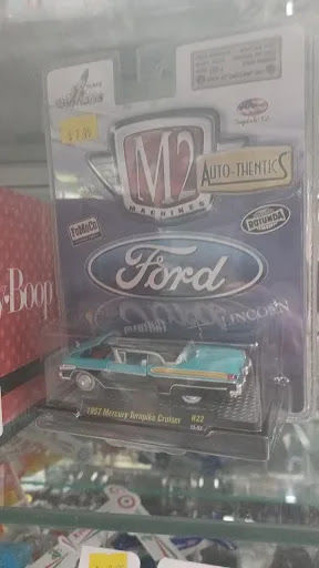 Toy Store «Toys & Bags Corp», reviews and photos, 2845 Steinway St, Astoria, NY 11103, USA