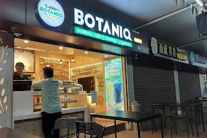 Botaniq Foods - Kathipara Guindy image