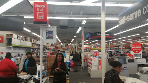 Office Supply Store «Staples», reviews and photos, 3790 E Broad St, Whitehall, OH 43213, USA