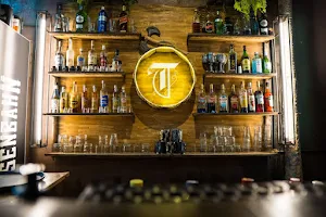 Taverna image