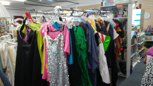 Thrift Store «Leeward Light Thrift Store», reviews and photos, 126 Bridge Rd, Salisbury, MA 01952, USA