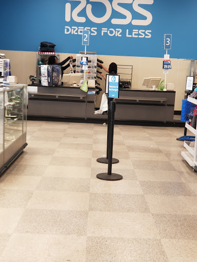 Clothing Store «Ross Dress for Less», reviews and photos, 8021 E Kellogg Dr, Wichita, KS 67207, USA