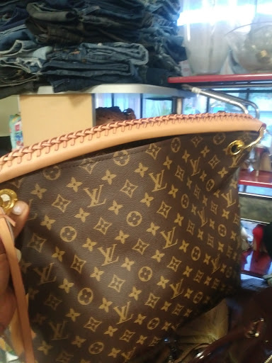 Thrift Store «Second Chance Thrift Store», reviews and photos, 14722 NE 16th Ave, Miami, FL 33161, USA