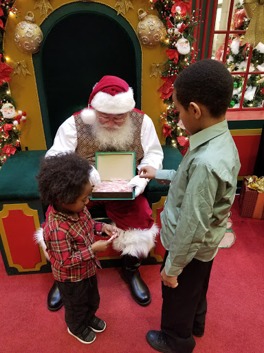 Shopping Mall «Dover Mall», reviews and photos, 1365 N Dupont Hwy, Dover, DE 19901, USA