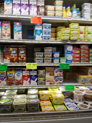 Grocery Store «Fareway Grocery», reviews and photos, 4220 16th Ave SW, Cedar Rapids, IA 52404, USA