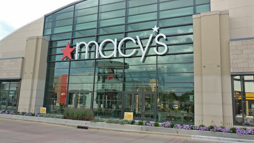 Shopping Mall «Hilldale Shopping Center», reviews and photos, 726 N Midvale Blvd, Madison, WI 53705, USA