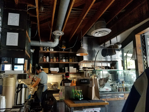 Wine Bar «Venice Beach Wines», reviews and photos, 529 Rose Ave, Venice, CA 90291, USA