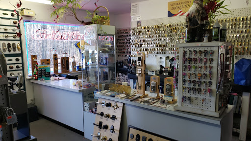 Key Duplication Service «Suffolk County Locksmith», reviews and photos, 944 Montauk Hwy, Shirley, NY 11967, USA