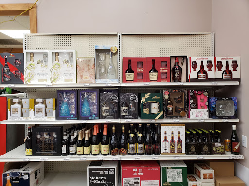 Liquor Store «Windham Wine & Spirits», reviews and photos, 1182 Main St, Willimantic, CT 06226, USA