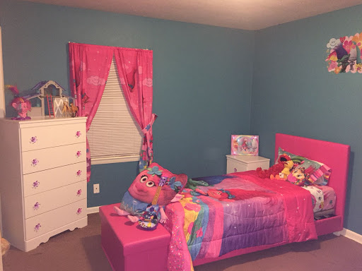 Furniture Store «Urban Furniture Outlet», reviews and photos, 257 N Dupont Hwy, Dover, DE 19901, USA