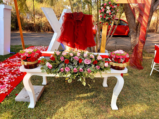 mary Boutique floral