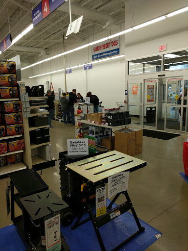 Hardware Store «Harbor Freight Tools», reviews and photos, 2431 Butler St, Easton, PA 18042, USA