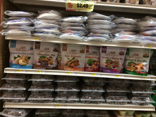 Supermarket «Grand Concourse Food Bazaar Supermarket», reviews and photos, 238 E 161st St, Bronx, NY 10451, USA