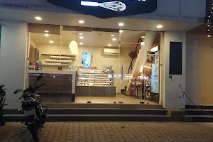 Nicky's Cafe & Fine Pastries, Navalur image