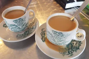 新加兰快乐园咖啡粉 FaiLock Yen Coffee Powder & Claypot Assam/Curry Fish Head image