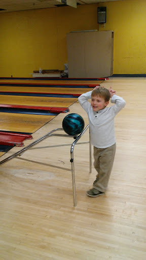 Bowling Alley «Indian Lanes», reviews and photos, 815 E Northside Dr, Clinton, MS 39056, USA