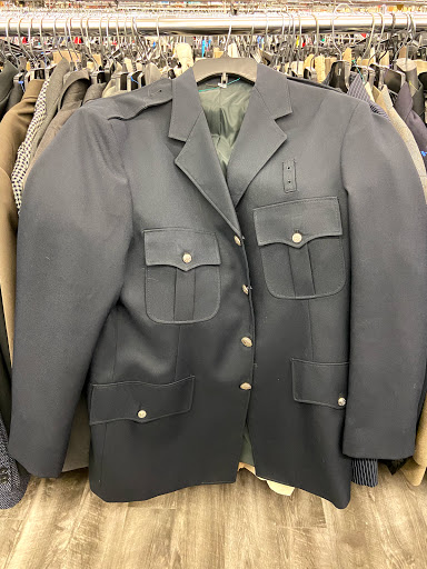 Thrift Store «Goodwill Thrift Store», reviews and photos, 358 S Hamilton Rd, Gahanna, OH 43230, USA