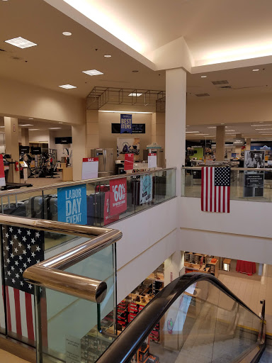 Department Store «Sears», reviews and photos, 222 Exton Square Mall, Exton, PA 19341, USA