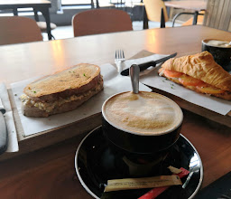 Shift espresso bar | Temple house photo
