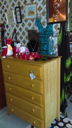 Thrift Store «County Line Thrift Store», reviews and photos, 4130 Charles Hardy Pkwy, Dallas, GA 30157, USA