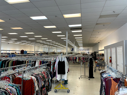 Thrift Store «Goodwill Store Manchester», reviews and photos, 2161 Hillsboro Blvd #5, Manchester, TN 37355, USA