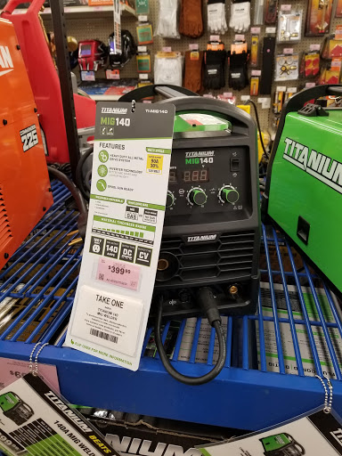 Hardware Store «Harbor Freight Tools», reviews and photos, 2606 Homer Adams Pkwy, Alton, IL 62002, USA