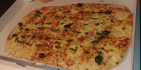 Plats et boissons du Pizzas à emporter LE CALABRAIS à Uzès - n°8