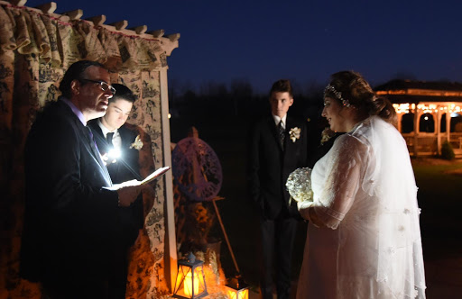 Wedding Venue «Timberlodge at Arrowhead Golf Club», reviews and photos, 12292 Clarence Center Rd, Akron, NY 14001, USA