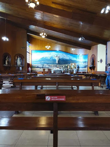 Iglesia Católica Santiago Apóstol de Chillogallo - Iglesia