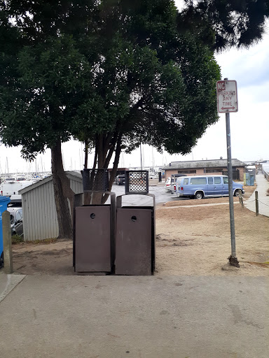 Sports Bar «Old Princeton Landing: Public House and Grill», reviews and photos, 460 Capistrano Rd, El Granada, CA 94018, USA